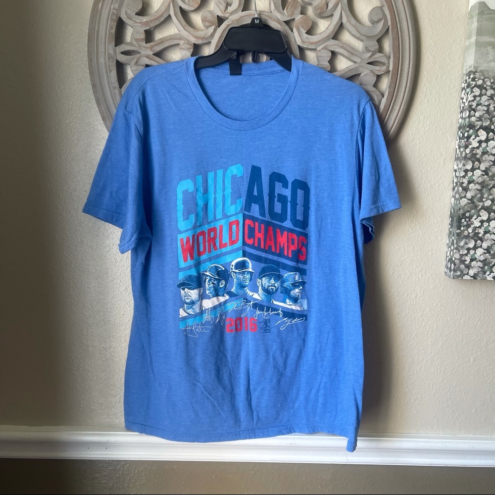 chicago cubs world champions t-shirt size large